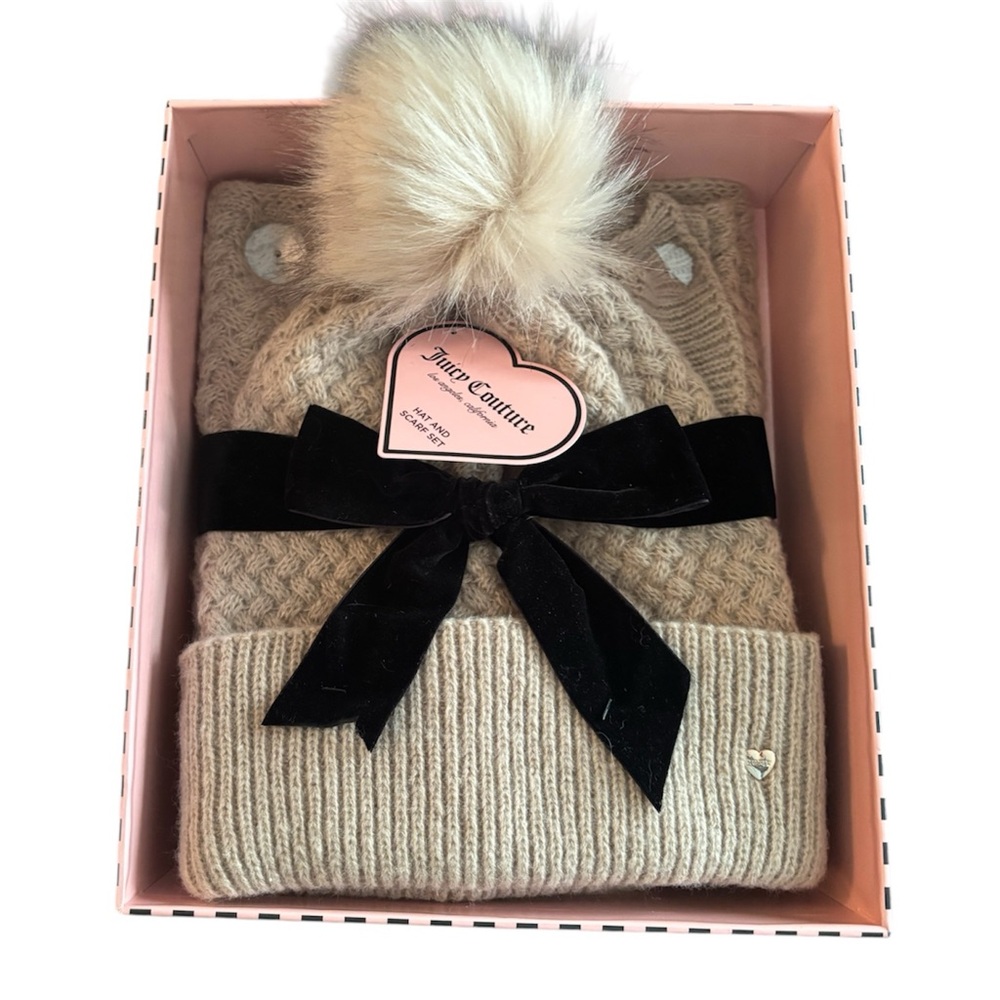 Juicy Couture Beige Knit Hat and Scarf Set